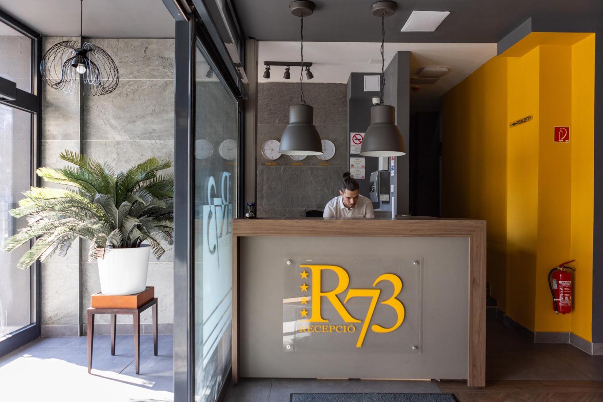 R73 Residences Pécs Eksteriør billede