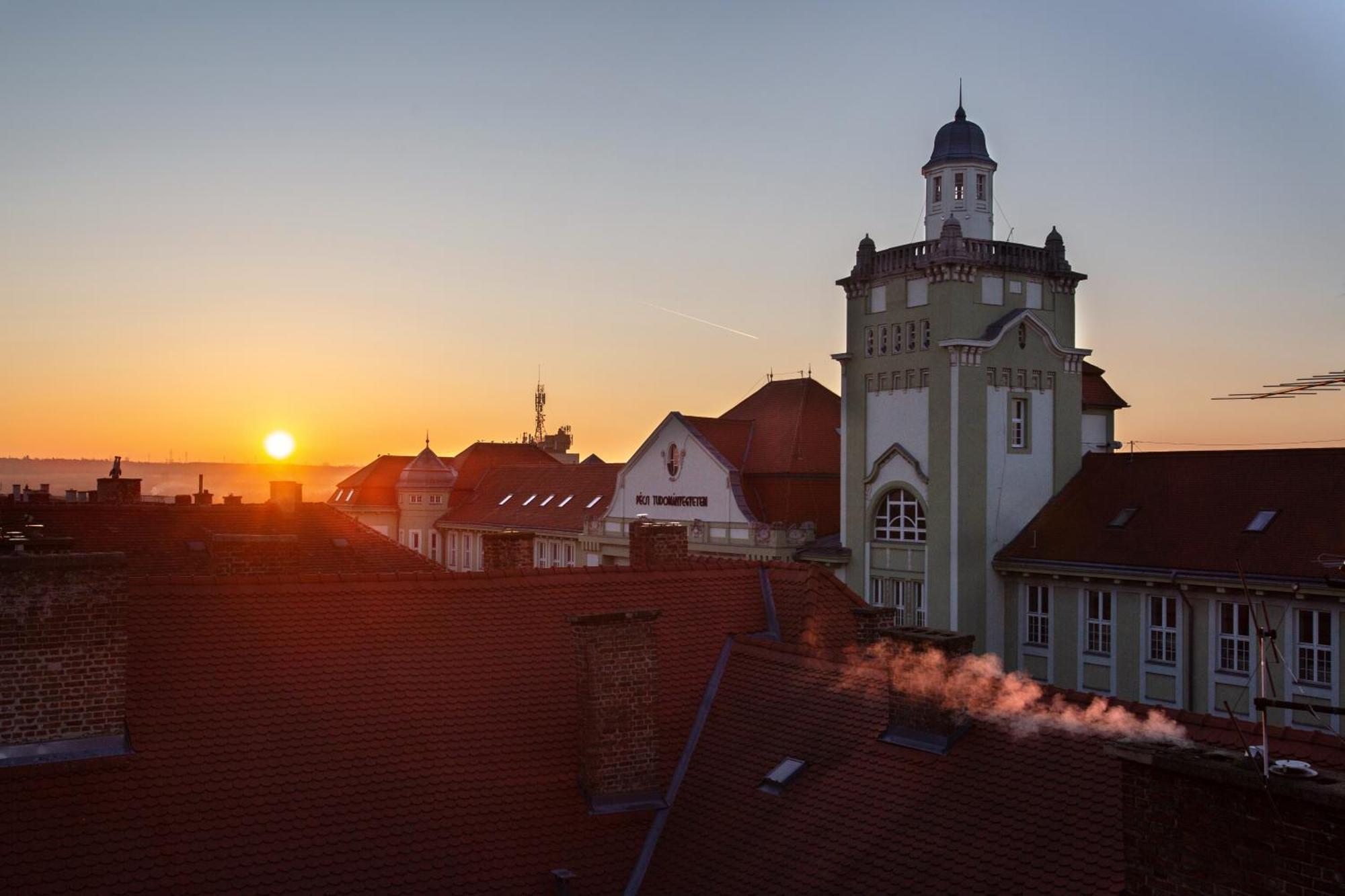 R73 Residences Pécs Eksteriør billede